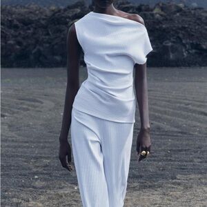 Zara Two Piece Set ( Top& Pants)